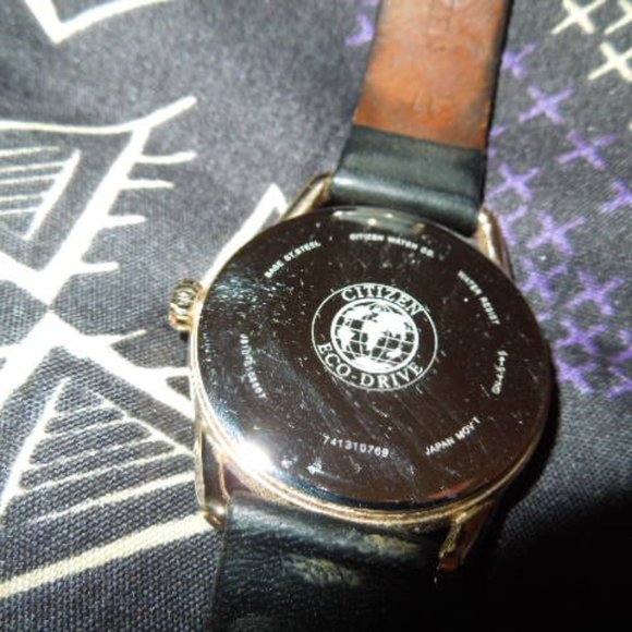 Citizen Eco-Drive Leather Band Watch - Picture 6 of 9